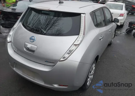 2013 Nissan Leaf S z USA, uszkodzony, nr VIN 1N4AZ0CP2DC425071